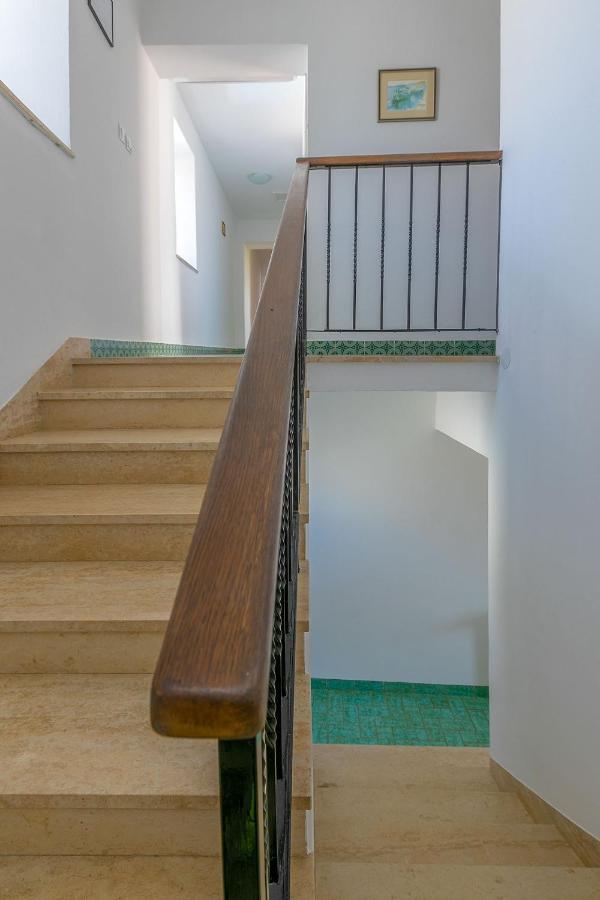 Villa John Pula Bagian luar foto